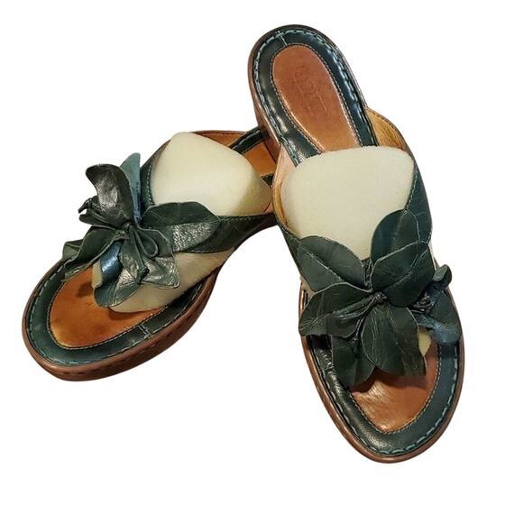 Born hunter green flower‎ wedges size 10 - Picture 1 of 10